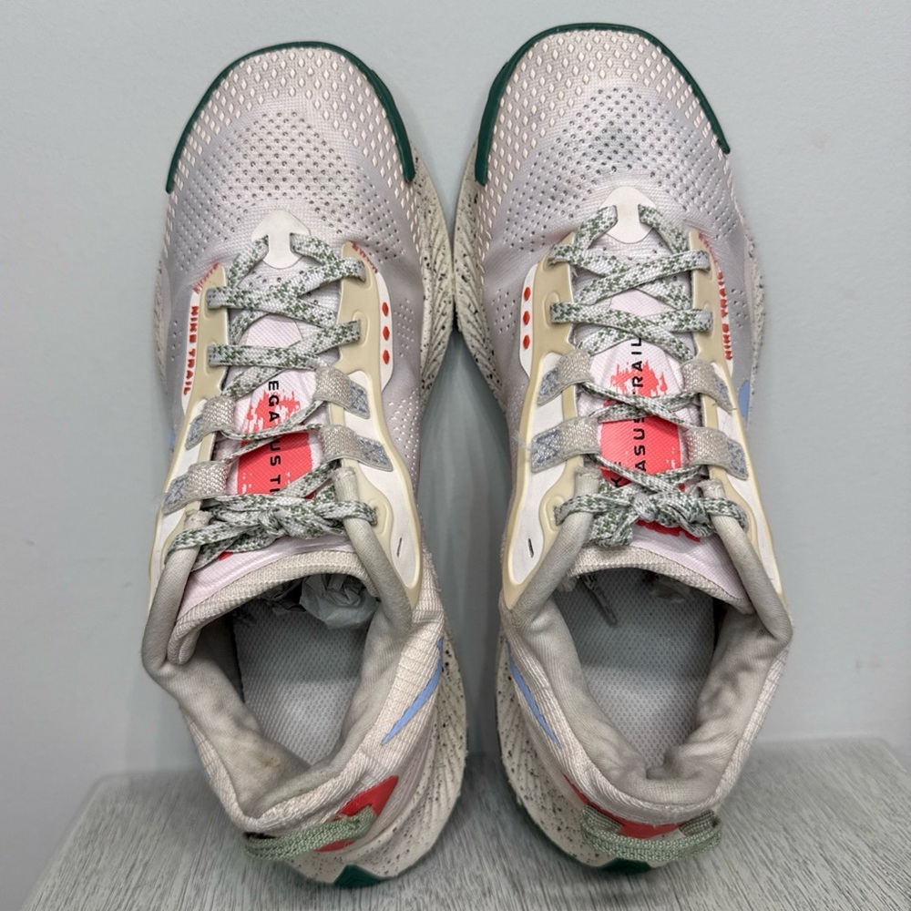 Women's Nike Air Zoom Pegasus Trail 3 Soft Pink DA8698-600 Size 8.5 - Picture 4 of 13